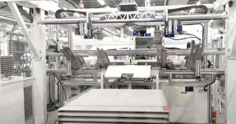 Utmärkt fall | Fuwei Intelligent Composite Robot hjälper CNC Aluminium Block Loading and Unloading